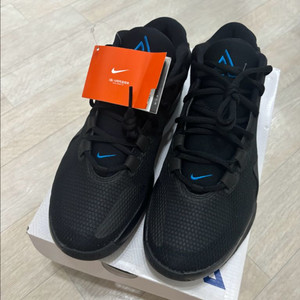 나이키 프릭1 275팝니다