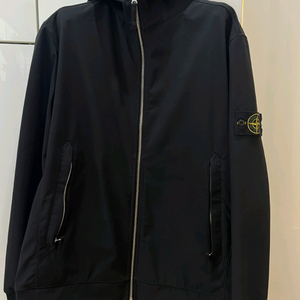 스톤아일랜드 소프트쉘 자켓 2xl (새상품급)