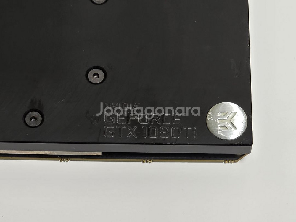지포스 GTX 1080Ti Water Cooling--2