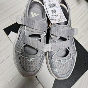 아디다스 오즈웨이브 샌들 실버 새상품 245-250