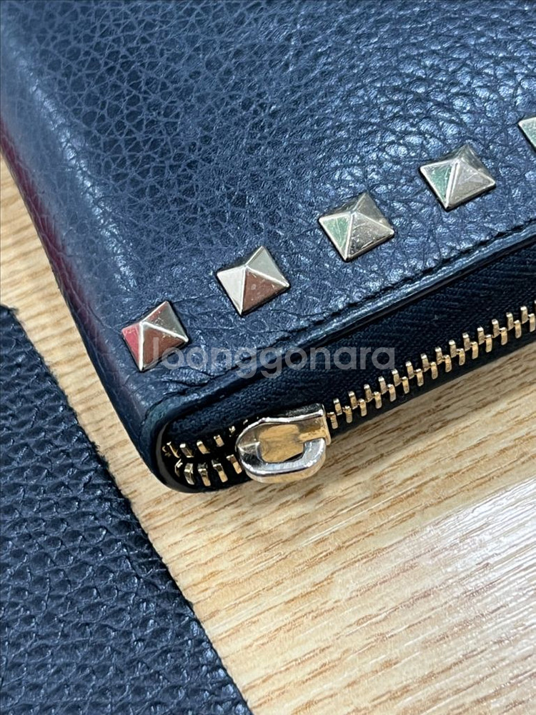 발렌티노 장지갑--2