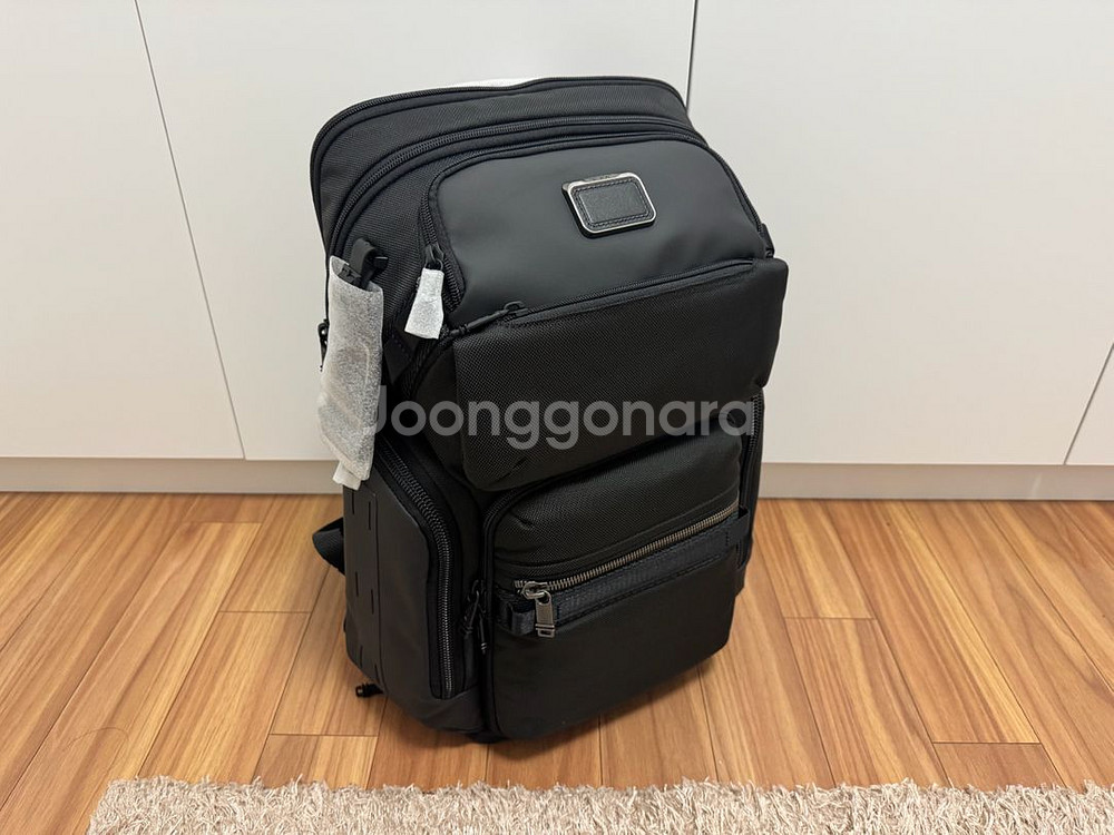 투미 알파 브라보 노마딕 백팩 (블랙/0232718D)--0