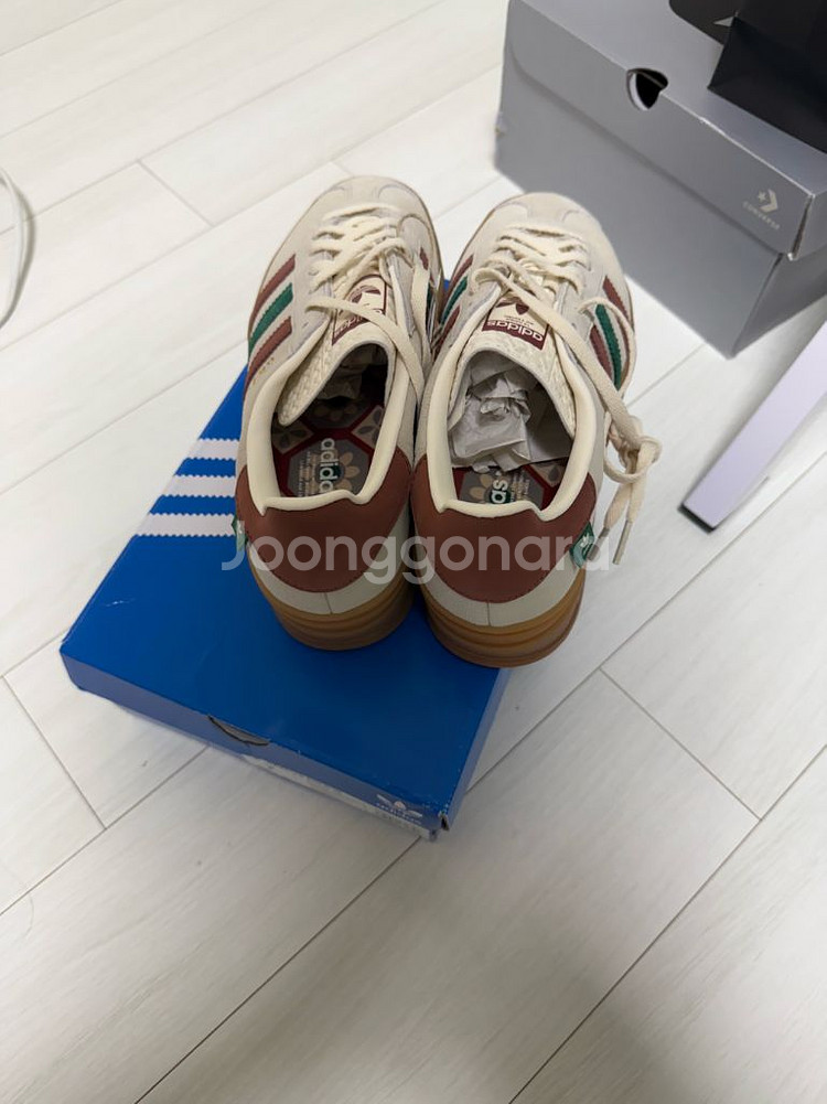 [새상품] 아디다스 가젤 세피아 240 판매합니다.--1