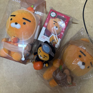 카카오프렌즈 라이언 인형