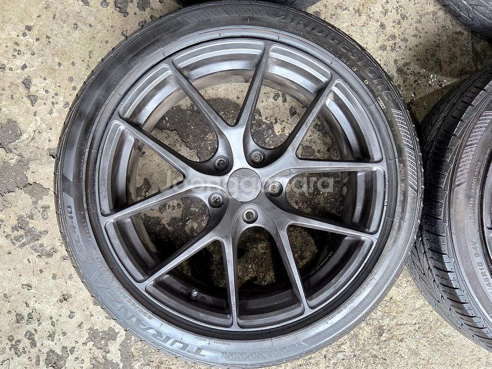 18인치휠타이어 2354518 PCD114 현대기아삼성--1