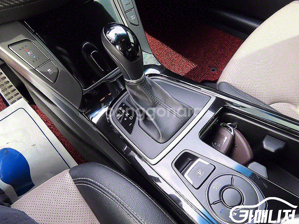 [현대]더뉴i40Saloon 1.7 VGT D 스펙 #--9