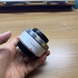 삼성 nx렌즈 16-50 / 16mm 화이트렌즈