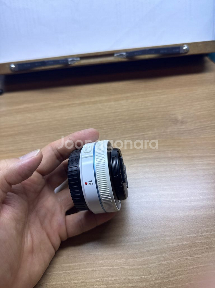 삼성 nx렌즈 16-50 / 16mm 화이트렌즈--3