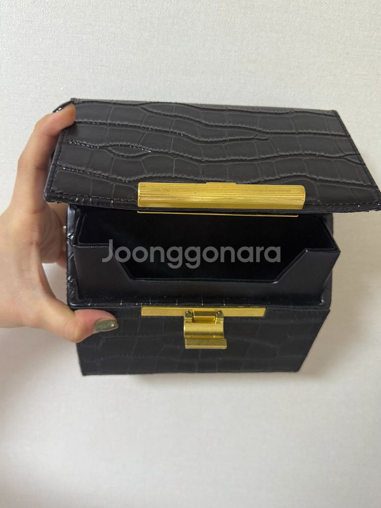 보테가 베네타 크로커다일 핸드백 토트백--3