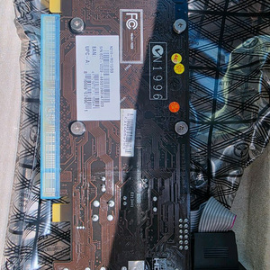 지포스 g210 1g 그래픽카드 새제품