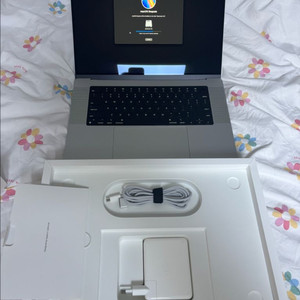 맥북프로 M1Pro 16인치 CTO 32GB 1TB