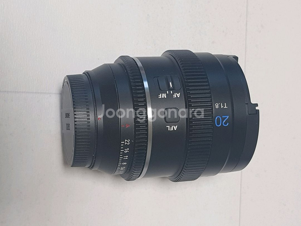 Sirui 20mm T1.8 오토 포커스 아나모픽 렌즈--3