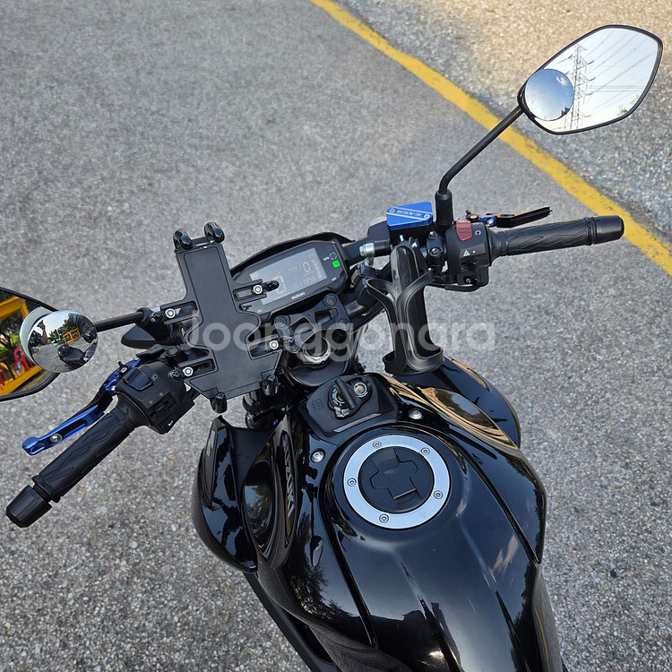 21년식 GSX-S125 짧은키로수 저렴하게 판매합니다--8