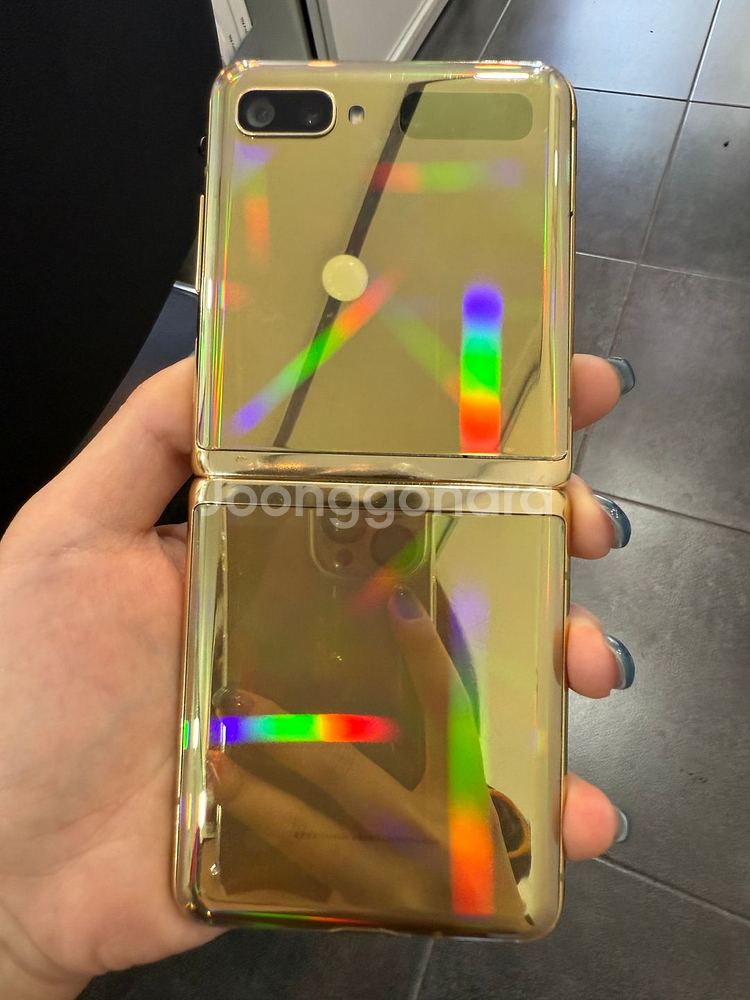 갤럭시Z플립 256GB 골드 Y102801--0