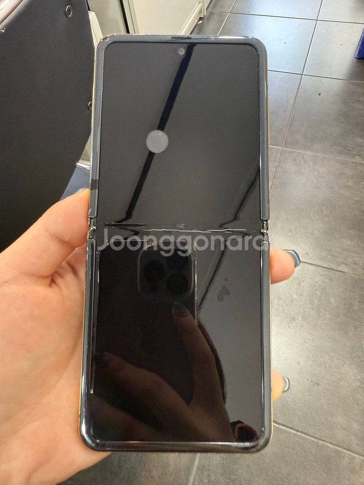 갤럭시Z플립 256GB 골드 Y102801--1