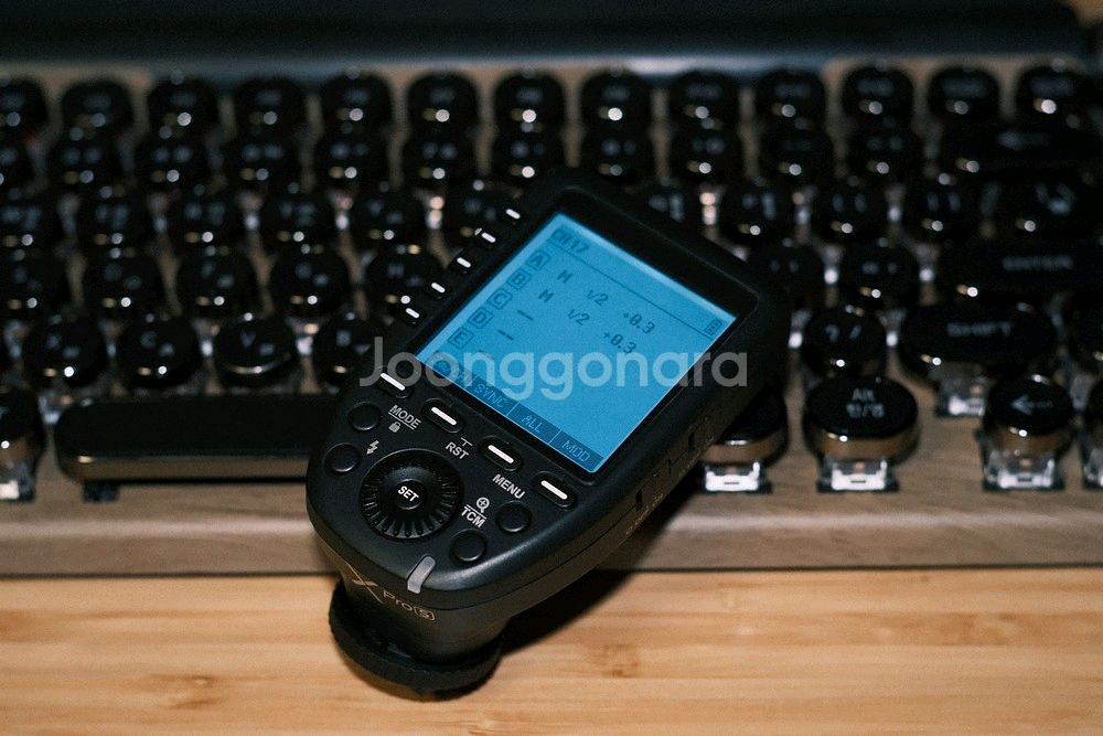 xpro v2(S) 소니 전용 무선 동조기 판매합니다(--1