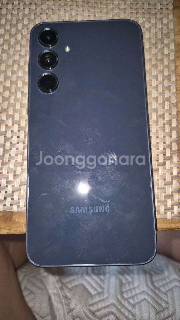 갤럭시 A35 5G 256기가 물리듀얼심 팝니다..--5