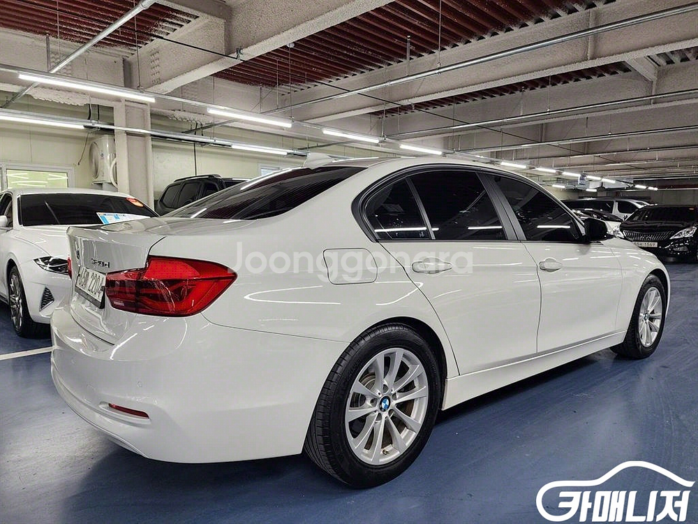 [BMW]3시리즈 (F30) 320d #앱특가--3