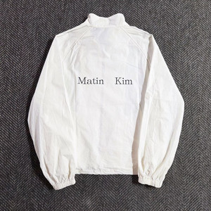 마뗑킴 Matin Kim 백로고 아이보리 트랙 자켓