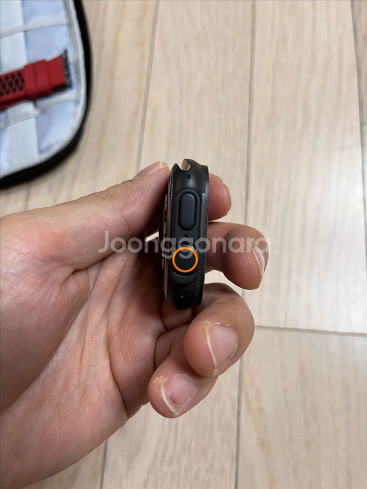 애플워치 울트라2 블랙 티타늄--5