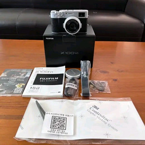 후지필름 x100vi 실버 팝니다