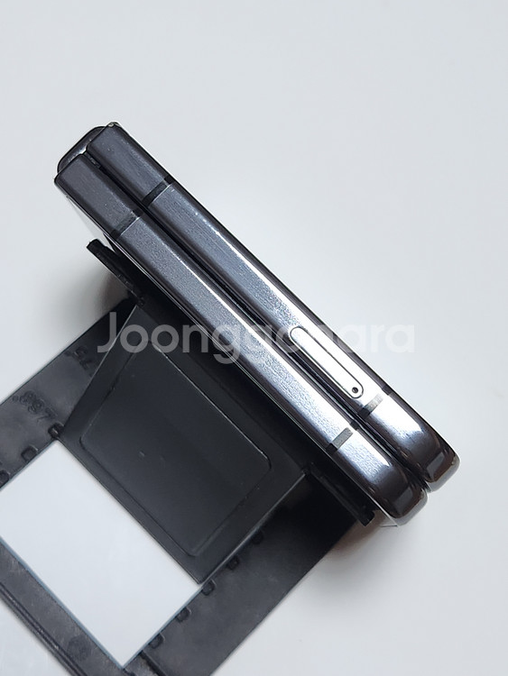 갤럭시Z플립5 256G 무잔상 블랙 53893--8