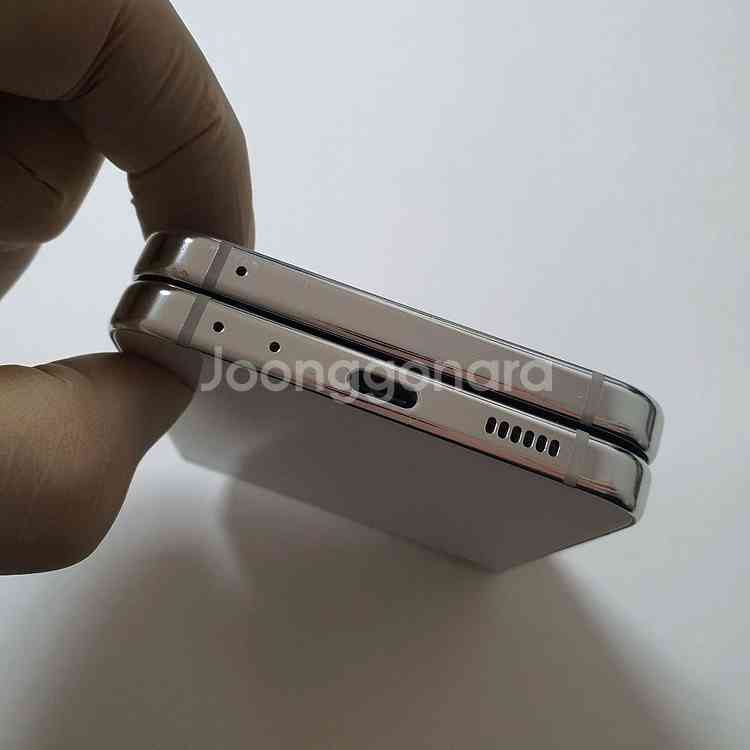 갤럭시 Z플립5 512GB 깔끔 저렴 정상해지--3