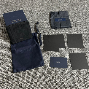디올 오블리크 반지갑 블랙