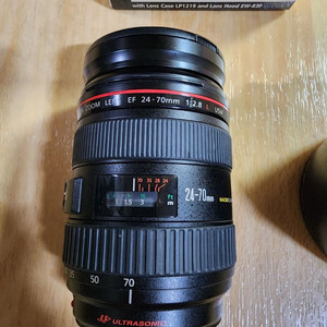 캐논 EF 24-70mm f/2.8L USM 구렌즈