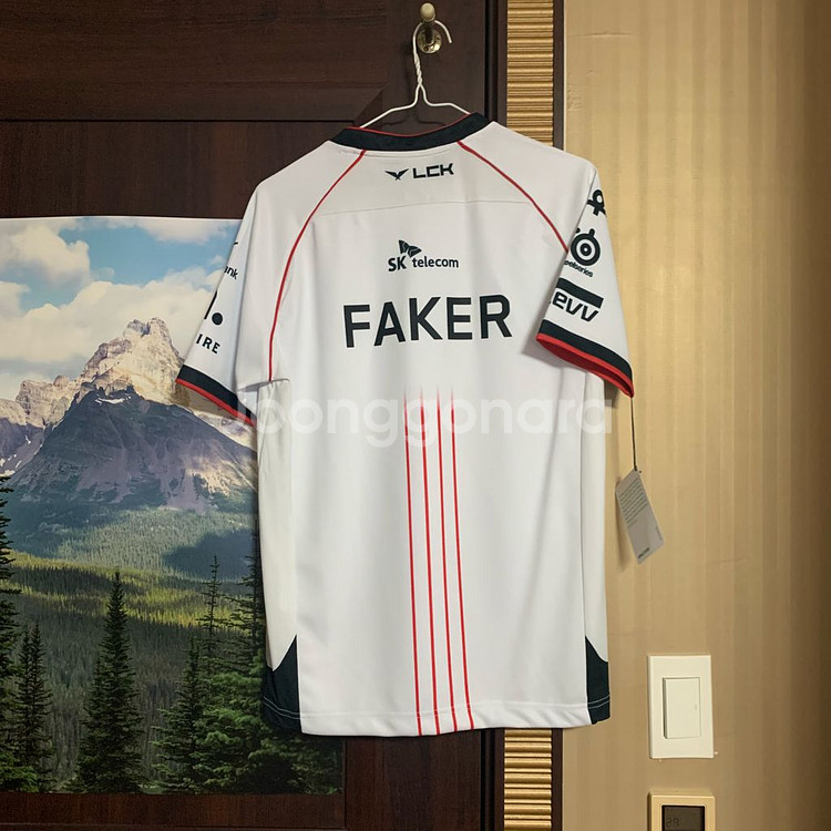 (새상품) T1 24 월즈 4성 페이커 유니폼 져지 s--2