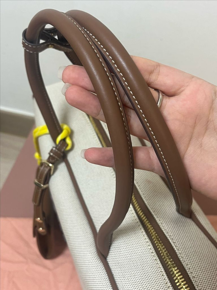 미우미우캔버스가죽보 가방 이미지