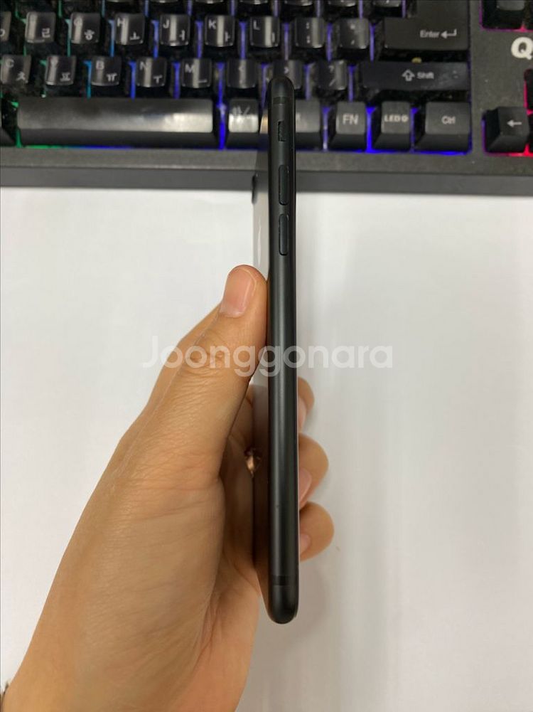 아이폰7 매트블랙 A급 32GB 배터리90%--4