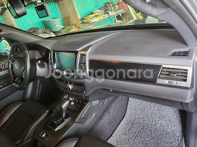 KGM 더 뉴 렉스턴 스포츠칸 21년식 35,000km--8