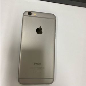 아이폰6 스그 외관A급 32GB 배터리100%