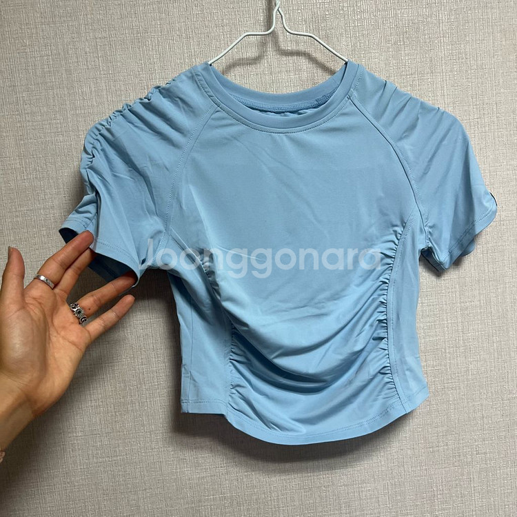 새상품 셔링탑+레깅스 세트 S--1