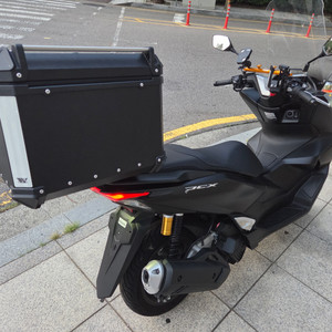 PCX125 25년식 13@@km 판매합니다.