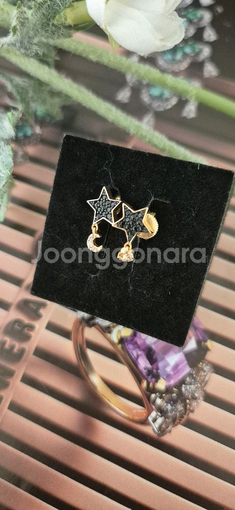 18k 블랙스톤. 별.달 포인트 귀걸이( 고급형)--1