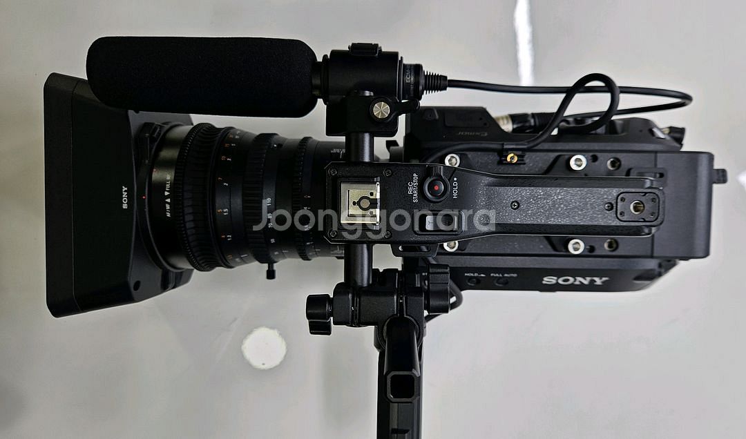 FS7MK2 풀프레임 4K프로캠코더 PXW-FS7m2--5