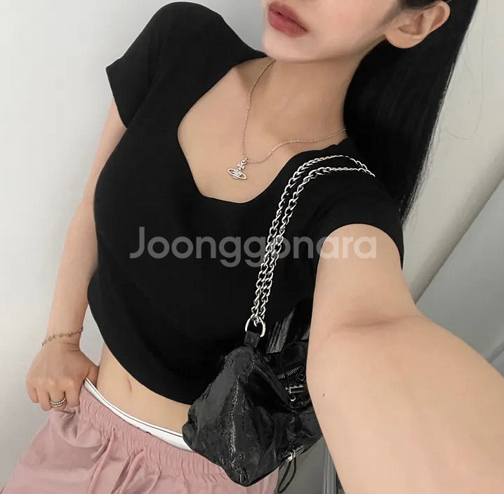 스퀘어넥 반팔티셔츠--0