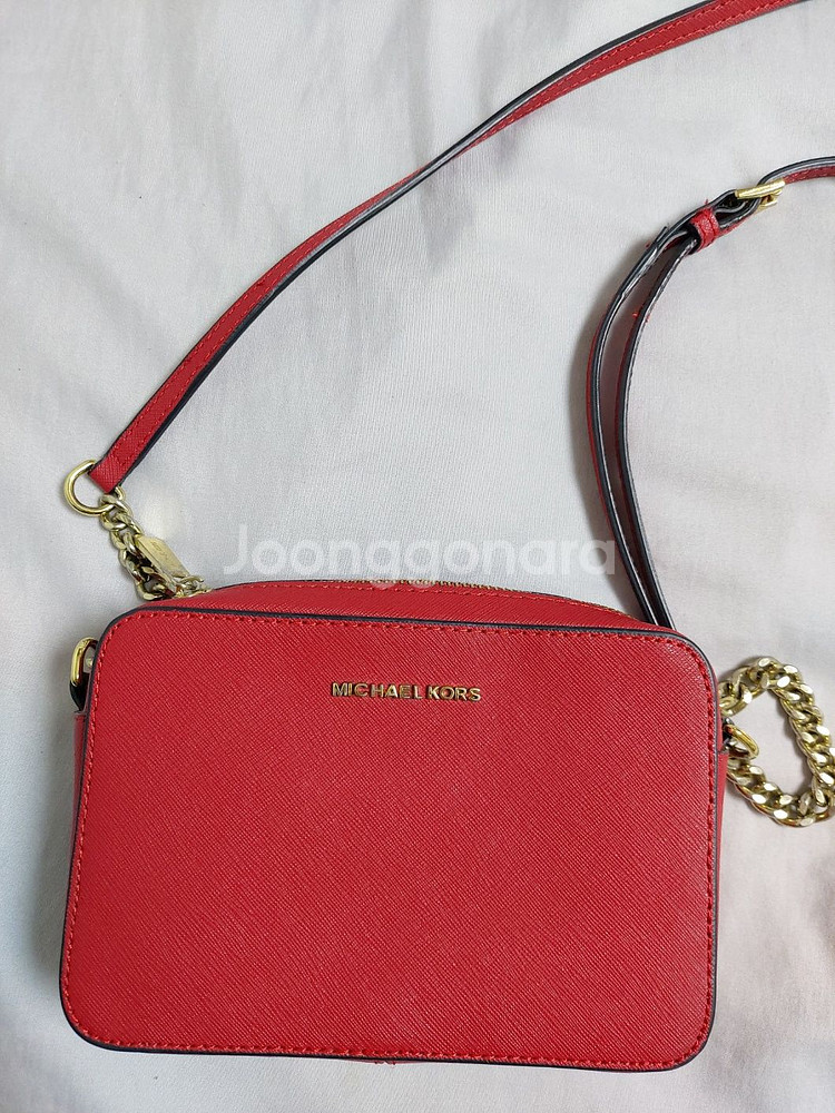 마이클코어스 가방 사피아노숄더크로스백--1