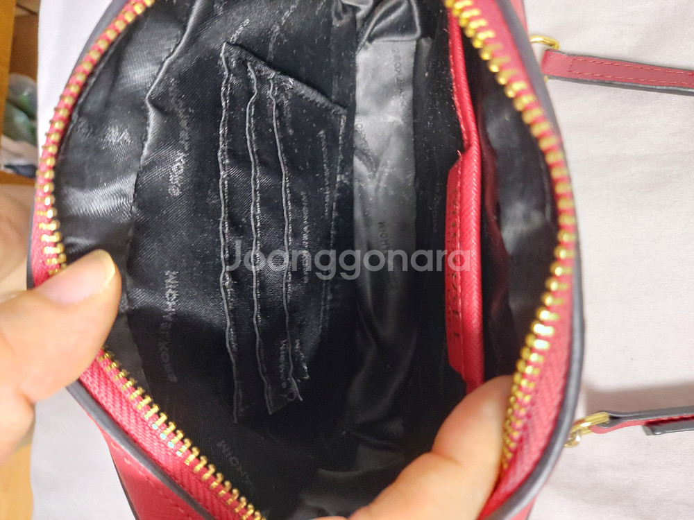 마이클코어스 가방 사피아노숄더크로스백--5