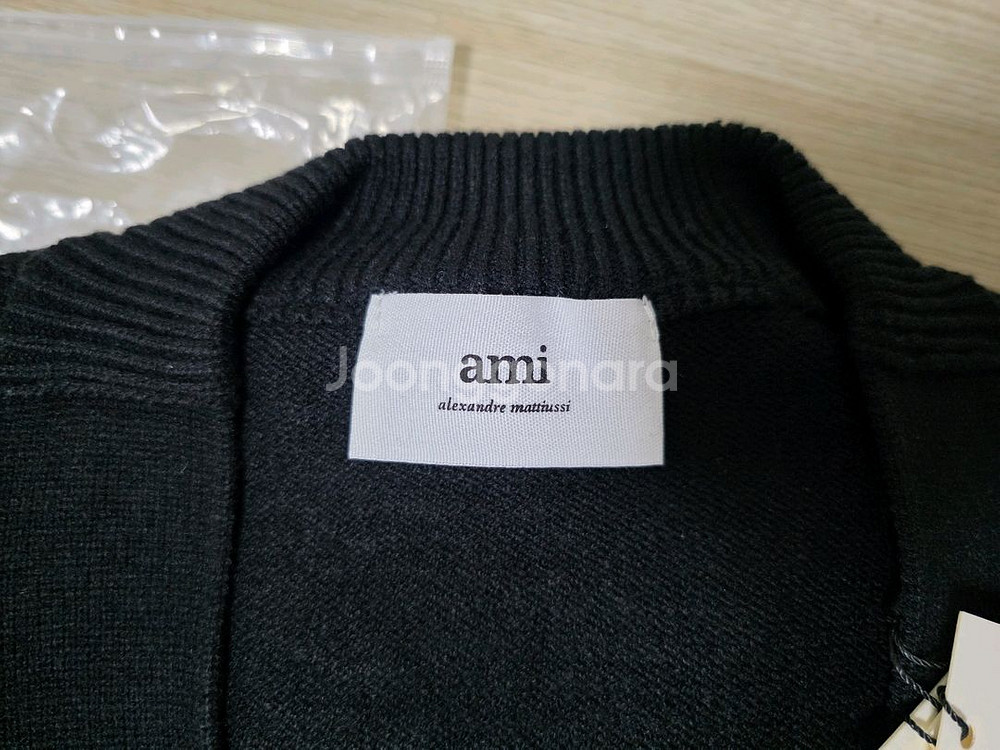 ami 아미 가디건 블랙 L , XL 팝니다. 새상품--2
