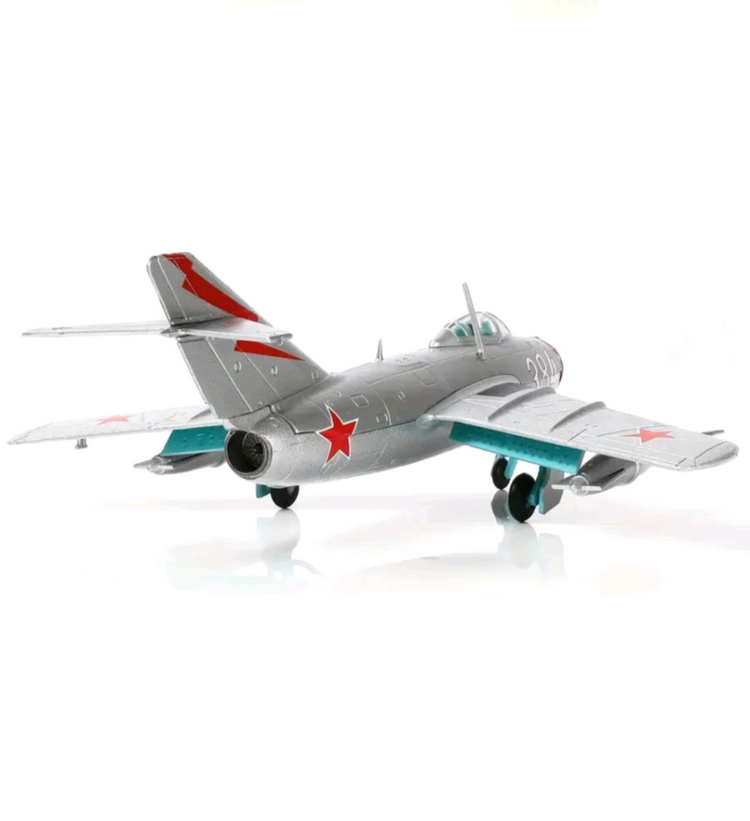 (금속) MIG-15 소련 전투기 모형(피규어) 팝니다--3