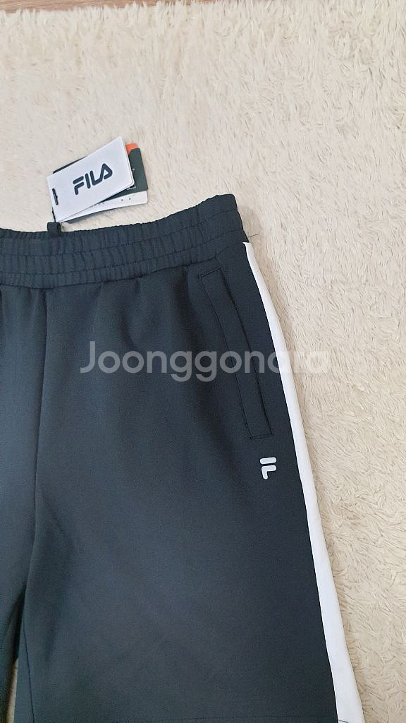 [여성27] 새제품 휠라 반바지 운동바지 무료배송--1