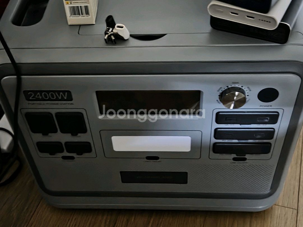 원더스리빙 인산철파워뱅크--0
