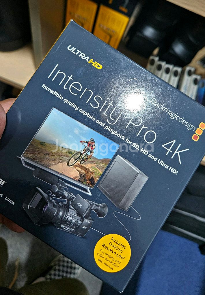 블랙매직 Intensity Pro 4K 영상 캡쳐카드--0