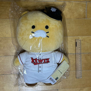 미개봉 kt 춘식 인형 kbo 크보 야구 콜라보 굿즈