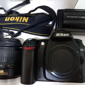 니콘 D50 DSLR 18-55렌즈 팝니다