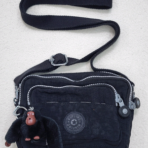 KIPLING 블랙 미니 힙색+크로스 2way