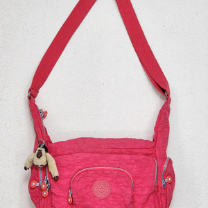 KIPLING 핑크 크로스백